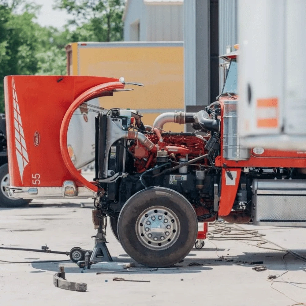 ASE Certified Peterbilt Truck Mechanics Jacksonville