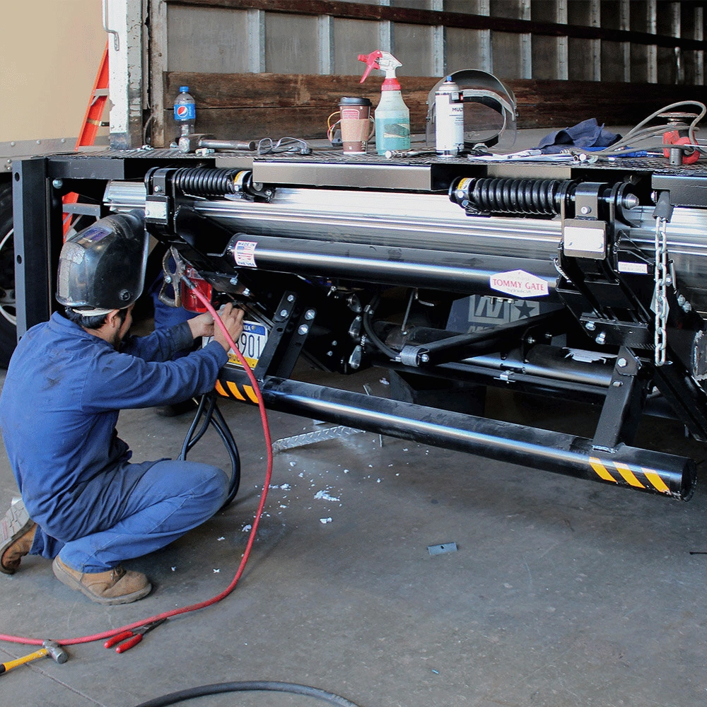 Fleet Lift Gate & Rail Lift Repair Services Shop Near Me Jacksonville