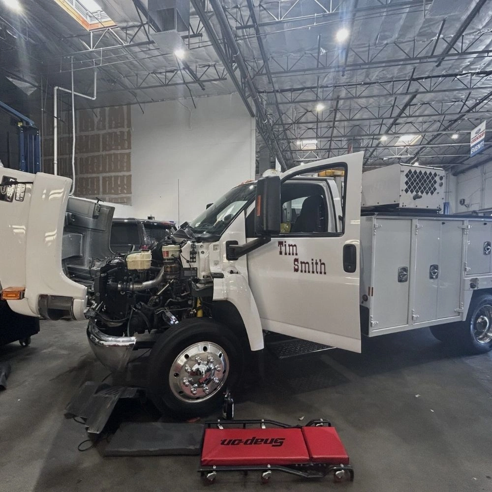 Fully Equipped Utility Truck Repair Jacksonville Area