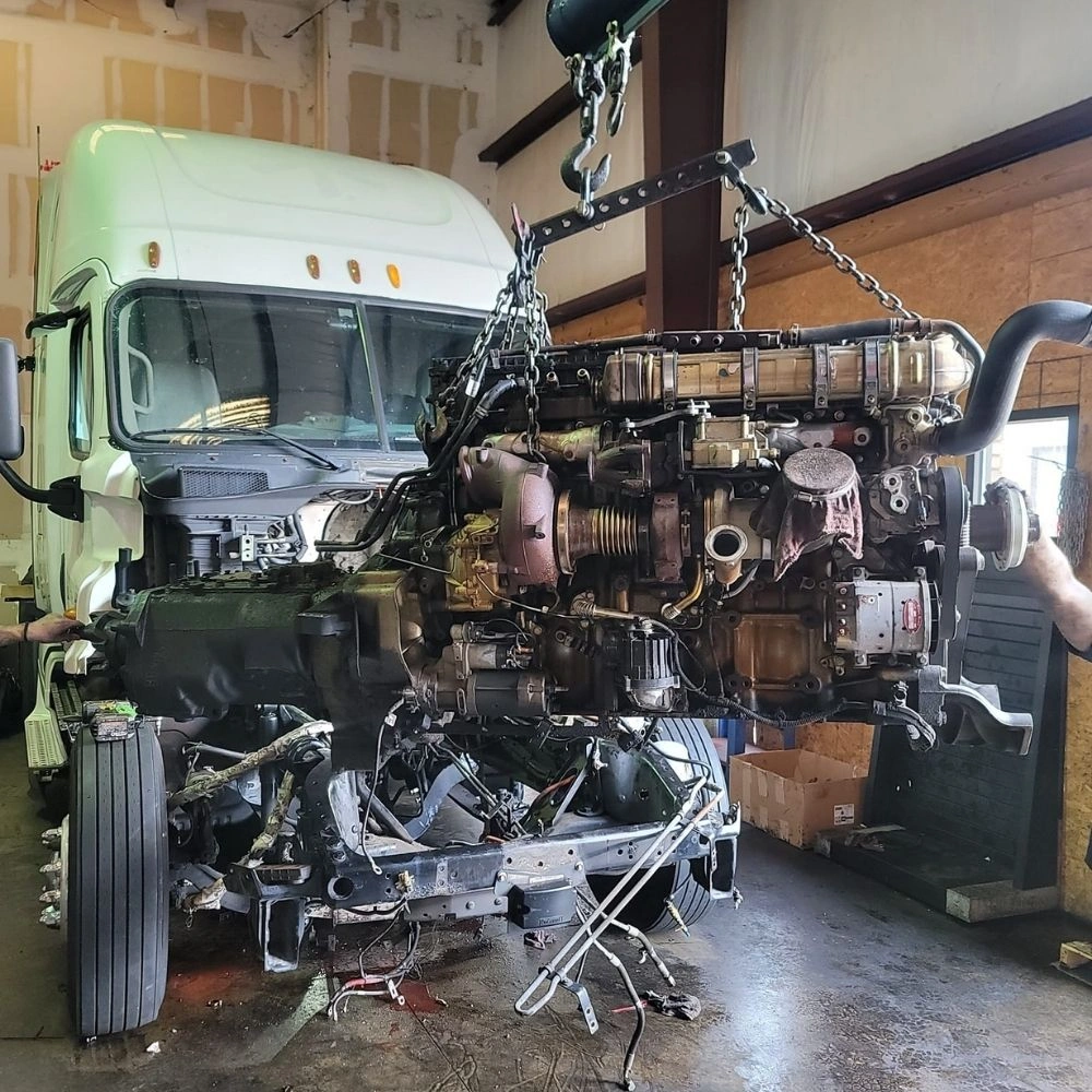 Professional Deteroit Truck Repairs Near Jacksonville