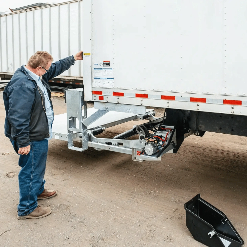 Same Day Fleet Lift Gate & Rail Lift Repair Services in Jacksonville