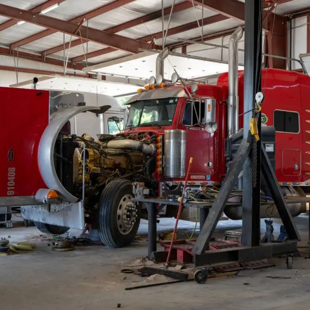Same Day Maxxforce Navistar Truck Repairs in Jacksonville